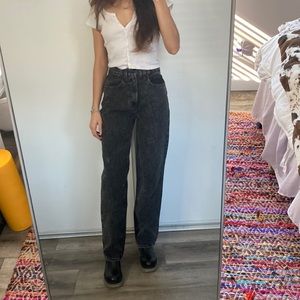 NWT BDG high waisted baggy jean black acid wash 26